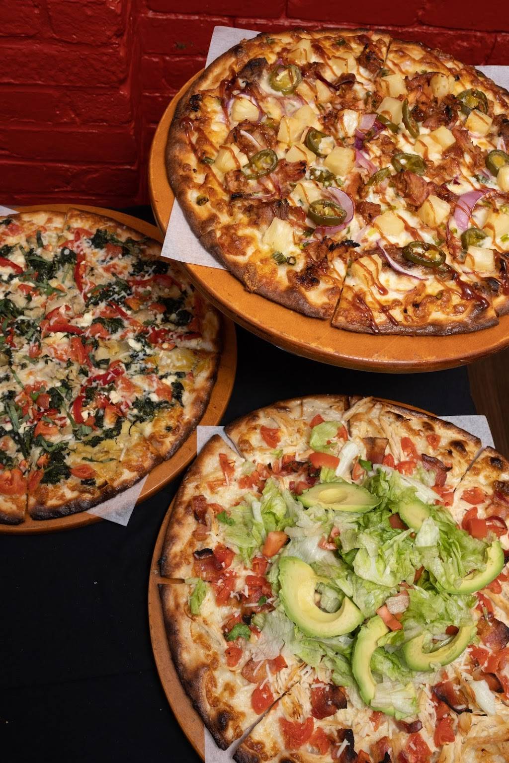 Francescos Pizzeria | restaurant | 357 Hope St, Providence, RI 02906, USA | 4017510355 OR +1 401-751-0355