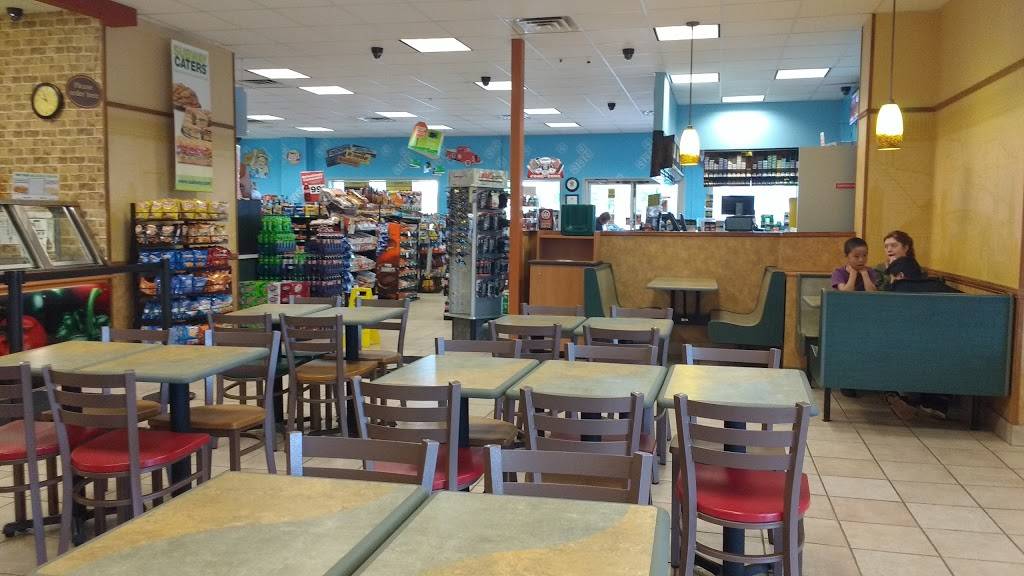 Subway | restaurant | 3529 Lee Hwy, Greenville, VA 24440, USA | 5403373850 OR +1 540-337-3850