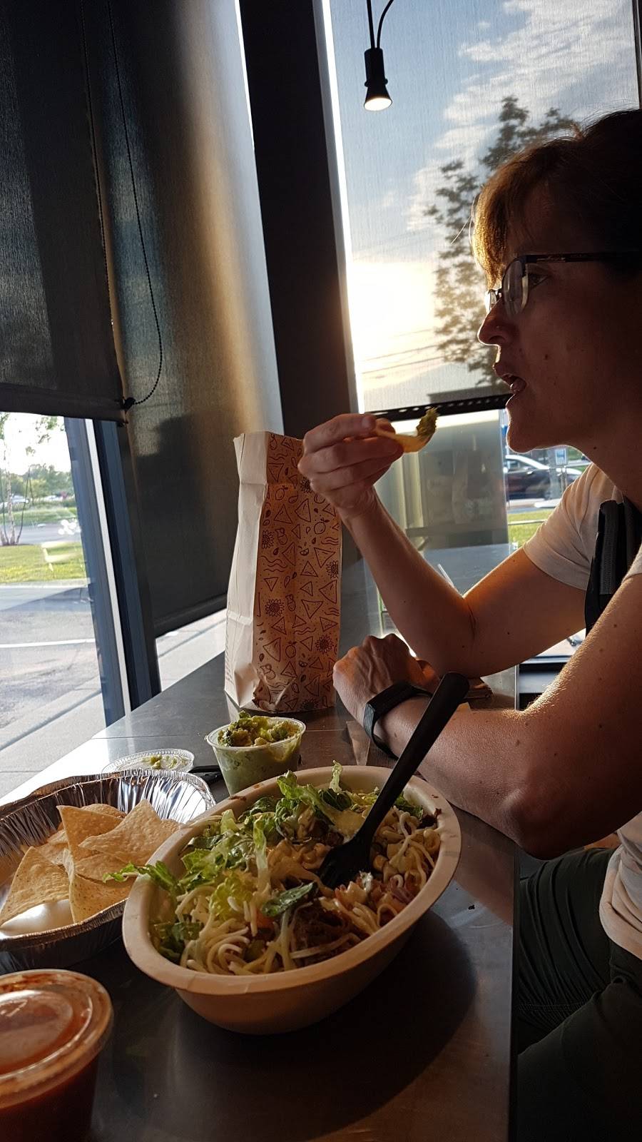 Chipotle Mexican Grill | restaurant | 583 Stillwater Ave, Bangor, ME 04401, USA | 2072625030 OR +1 207-262-5030