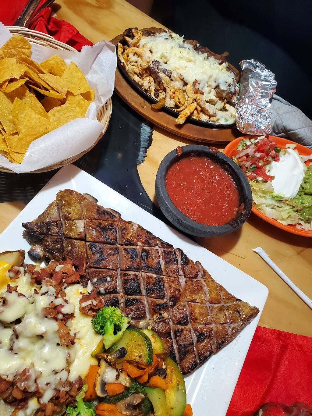 Las Trojas Cantina | restaurant | 22051 US-72, Athens, AL 35613, USA | 2562306224 OR +1 256-230-6224
