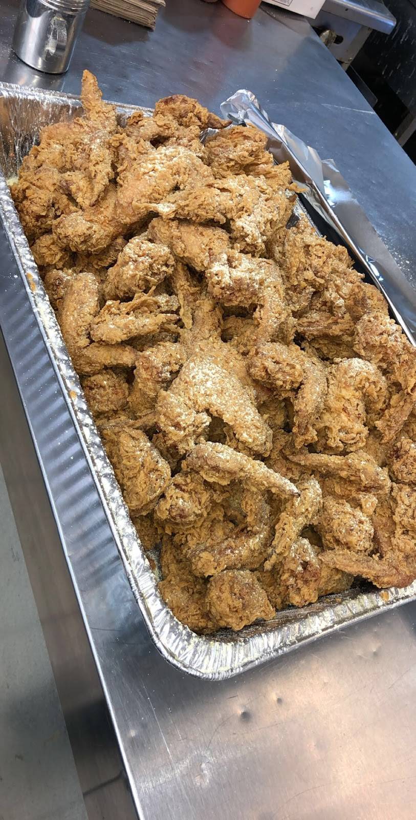 SuperJ J Fish & Chicken | restaurant | 17324 Torrence Ave, Lansing, IL 60438, USA | 7084180788 OR +1 708-418-0788