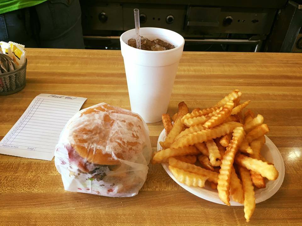 Dubs Burgers | restaurant | 400 S Jefferson St Suite 402, Athens, AL 35611, USA | 2562326135 OR +1 256-232-6135