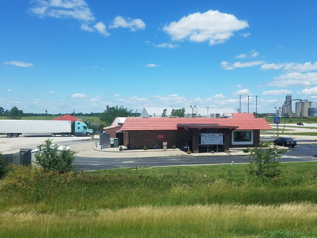 Dairy Queen Store | restaurant | 822 US-24, Gilman, IL 60938, USA | 8152654115 OR +1 815-265-4115