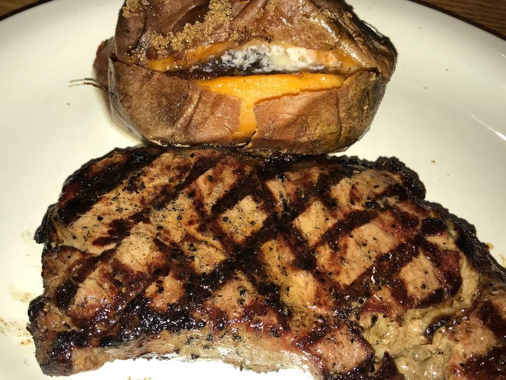 Percy & Willies | restaurant | 130 Dunbarton Dr, Florence, SC 29501, USA | 8436691620 OR +1 843-669-1620