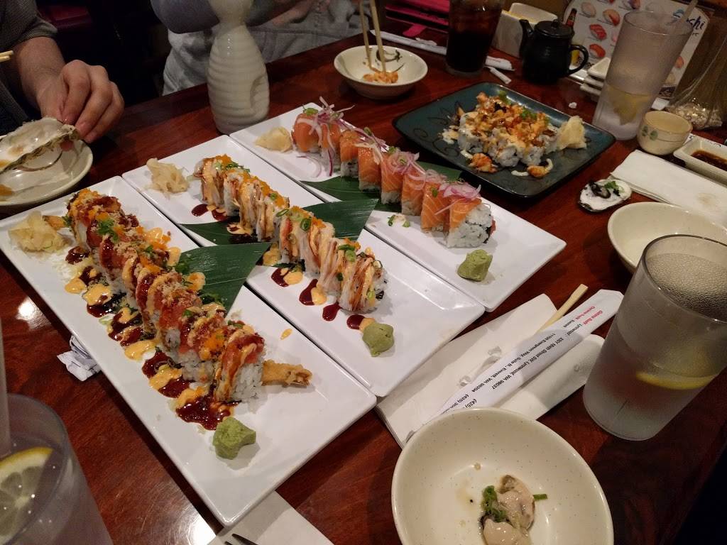 Oshima Sushi | restaurant | 11108 Evergreen Way, Everett, WA 98204, USA | 4253569999 OR +1 425-356-9999