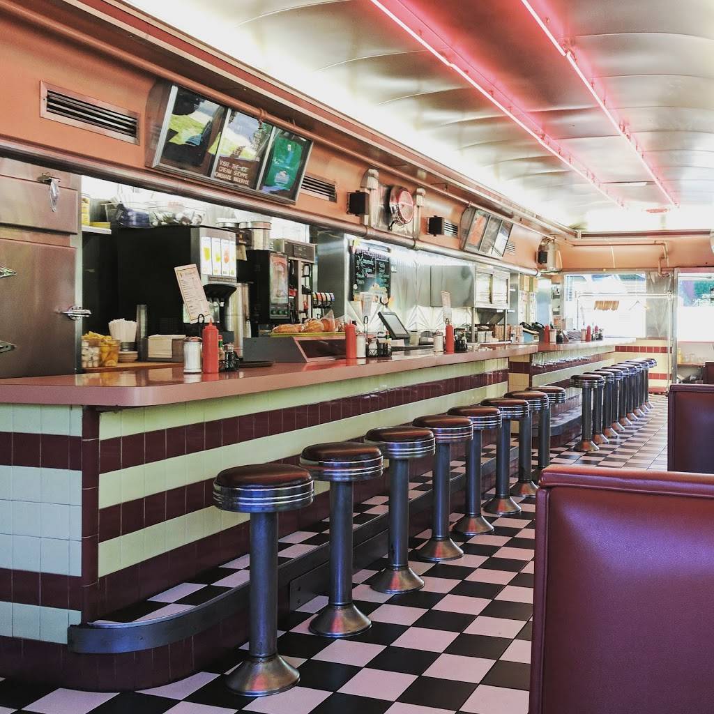 Trolley Car Diner & Deli | restaurant | 7619 Germantown Ave, Philadelphia, PA 19119, USA | 2157531500 OR +1 215-753-1500