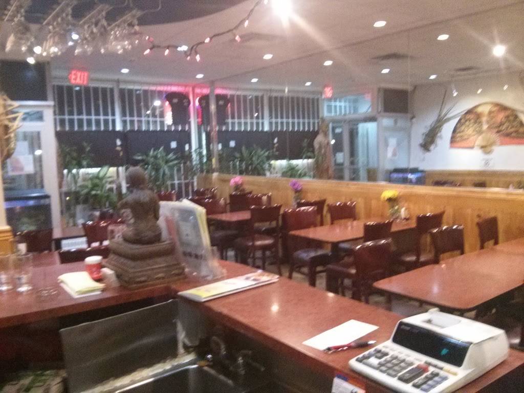 Jung Thai | restaurant | 105 Dundas St E, Mississauga, ON L5A 1W7, Canada | 9052772519 OR +1 905-277-2519