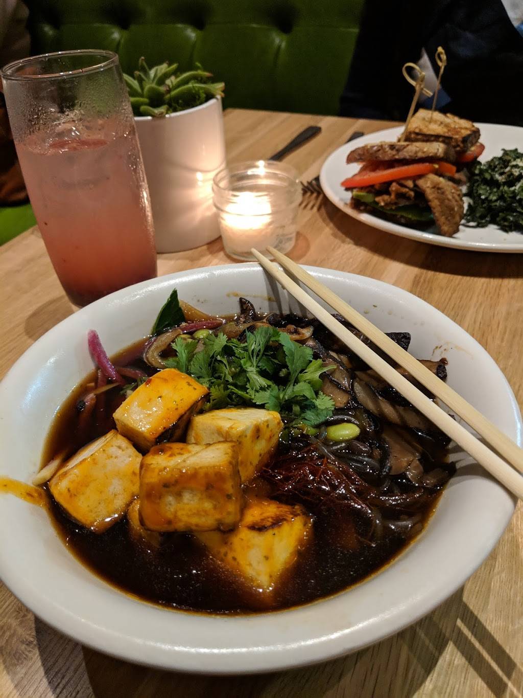 True Food Kitchen | restaurant | 11410 Century Oaks Terrace Suite 100, Austin, TX 78758, USA | 5129920685 OR +1 512-992-0685