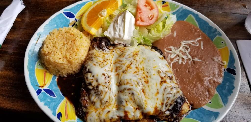 Taqueria Los Mogotes de Michoacan | restaurant | 2069 Green Bay Rd, Highland Park, IL 60035, USA | 8474325667 OR +1 847-432-5667