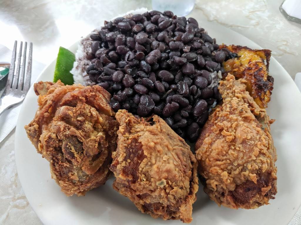 Los Bobos Cafeteria | bakery | 5600 NW 79th Ave, Doral, FL 33166, USA | 3055928774 OR +1 305-592-8774