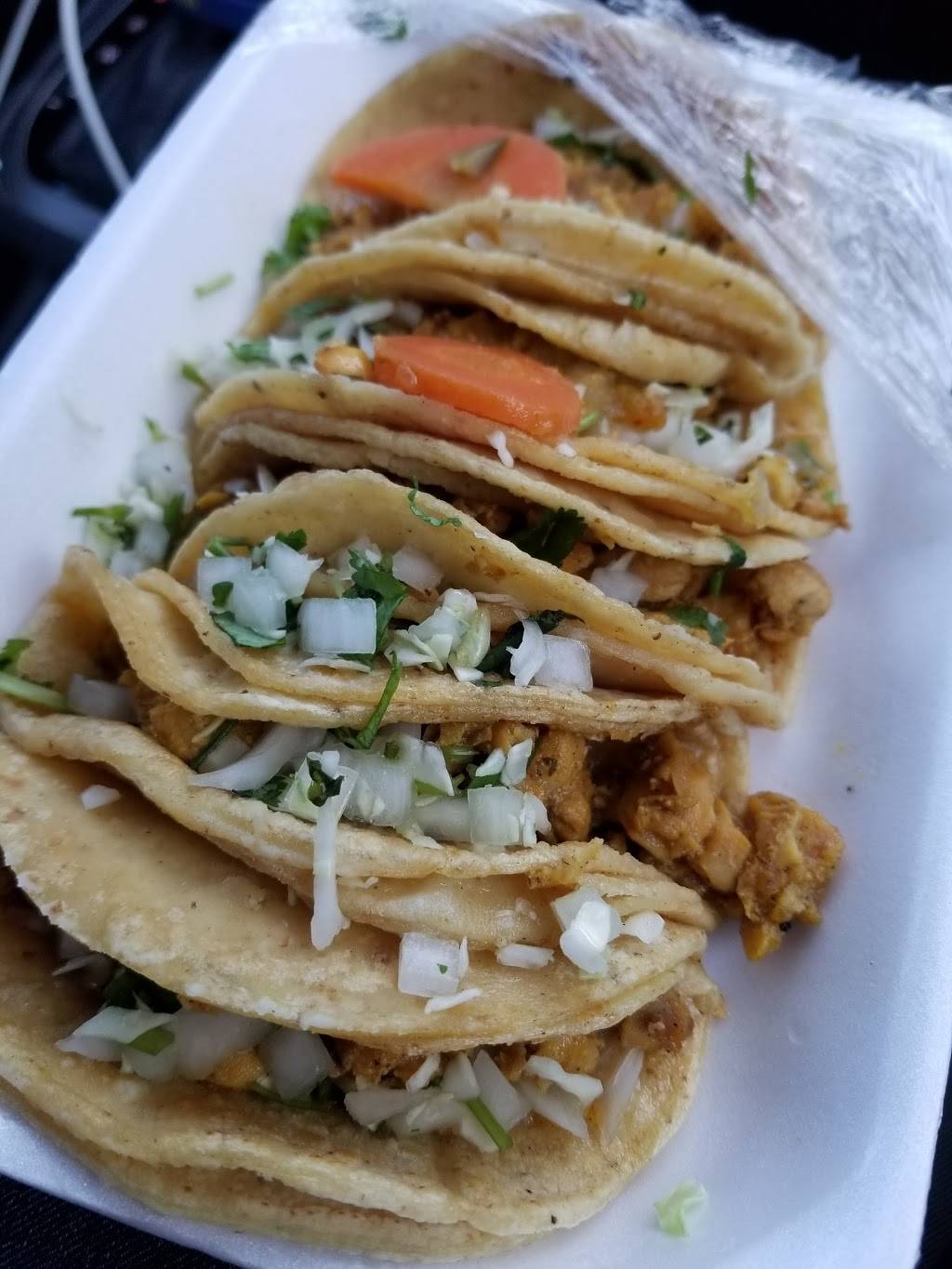 Tacos El Chavito | restaurant | 17500-, 17698 Morgan Ln, Huntington Beach, CA 92647, USA | 7147918537 OR +1 714-791-8537