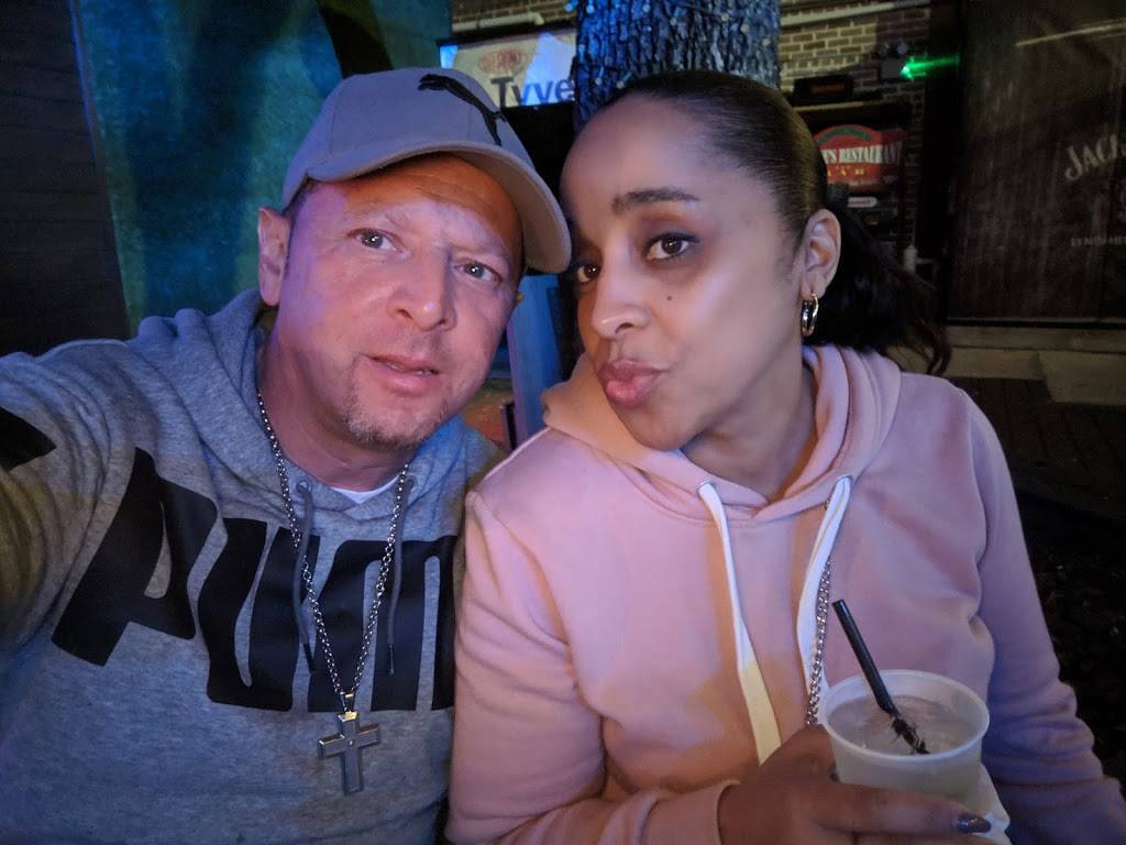 Luna Lounge | night club | 1802 E 7th Ave, Tampa, FL 33605, USA | 8132483460 OR +1 813-248-3460