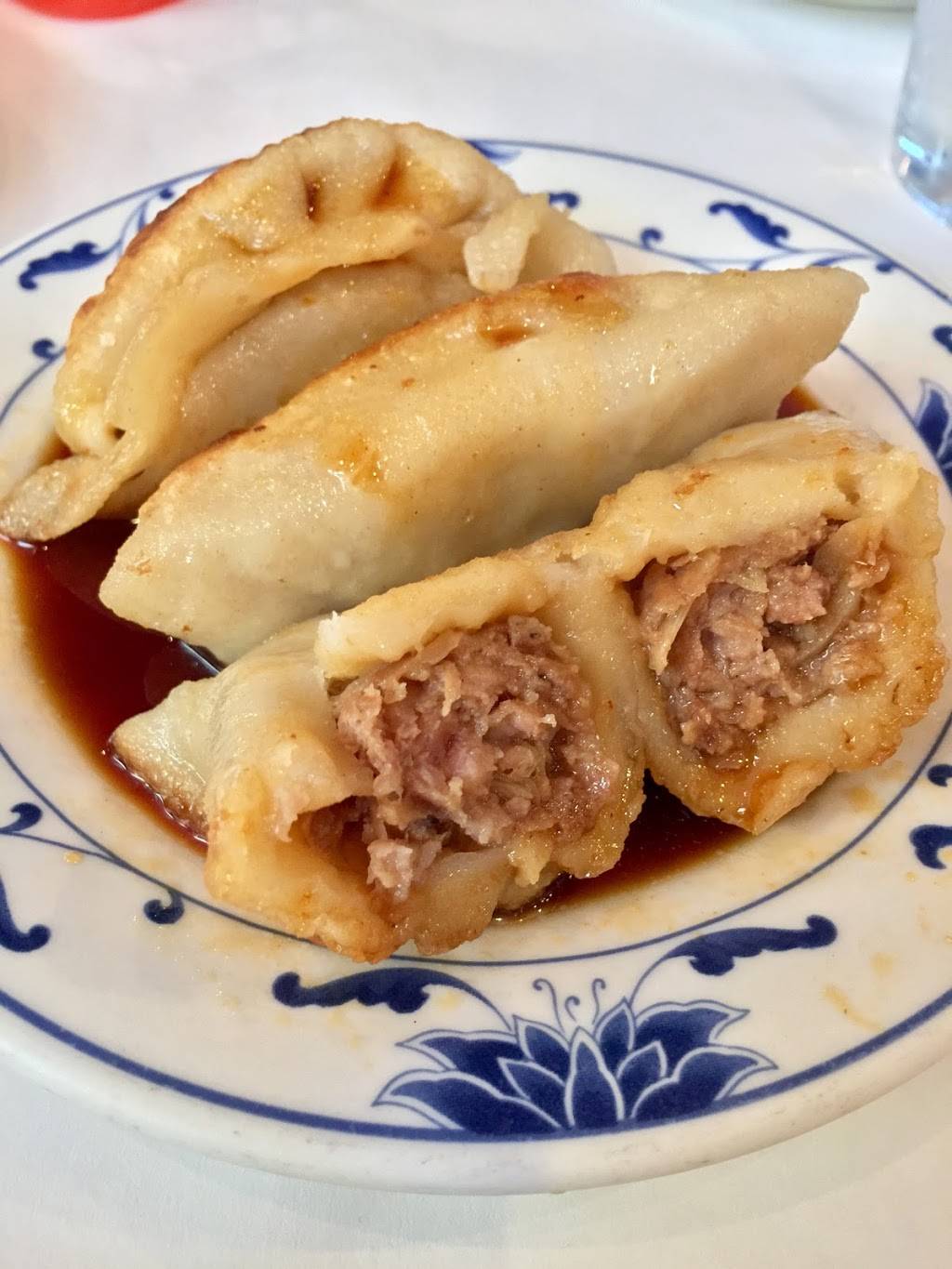 Lucky House | restaurant | 56 E Schrock Rd, Westerville, OH 43081, USA | 6148989860 OR +1 614-898-9860