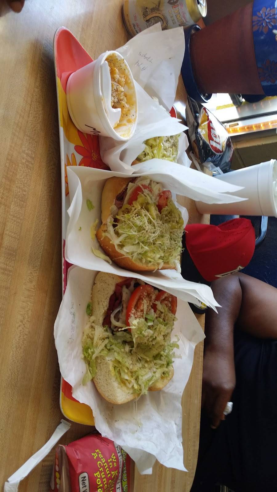 Yellow Submarine | restaurant | 920 Holman Way, Sparks, NV 89431, USA | 7753586040 OR +1 775-358-6040