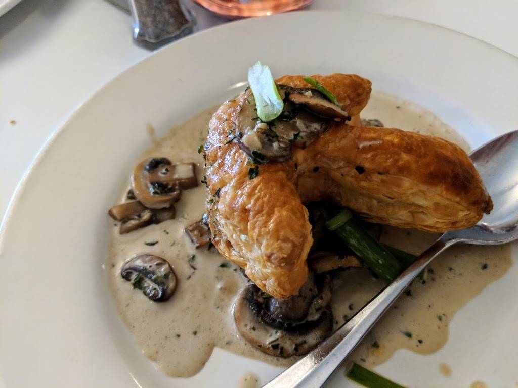 Bistro San Martín | restaurant | 231 N Olympic Ave, Arlington, WA 98223, USA | 3604749229 OR +1 360-474-9229