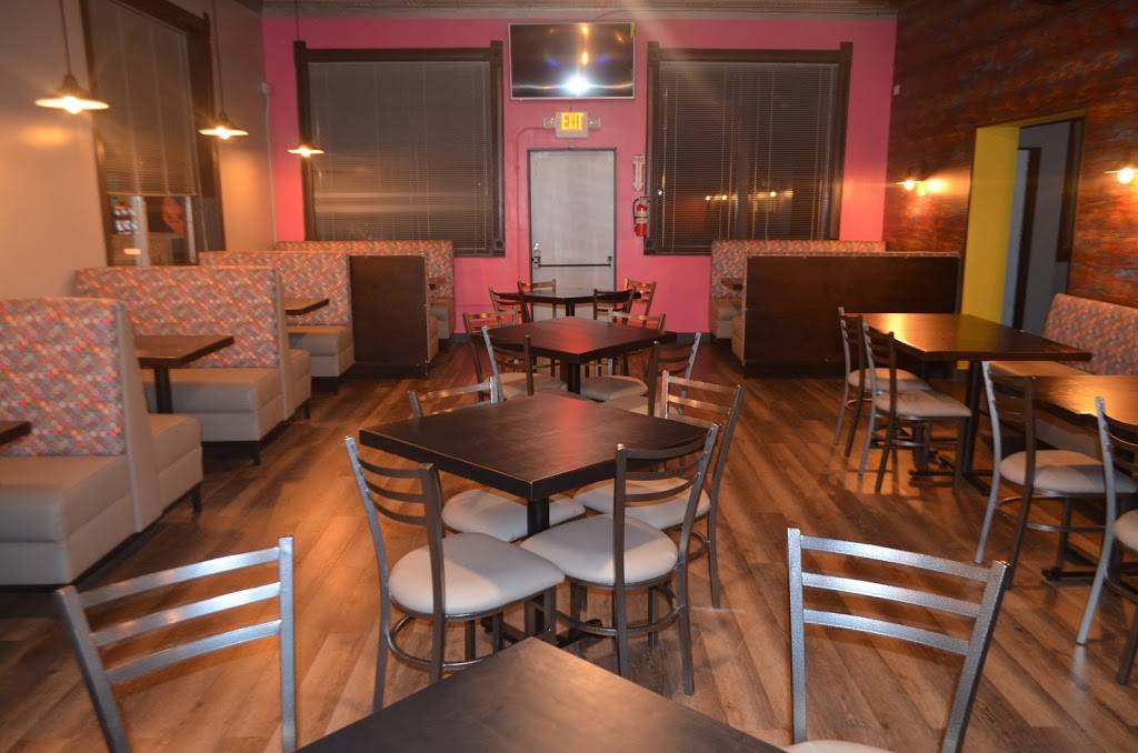 Catrinas Mex | restaurant | 20 W Jackson St, Joliet, IL 60432, USA | 8157142101 OR +1 815-714-2101