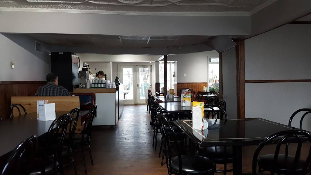 Cantine Chez Mario | restaurant | 1314 Rue Saint Joseph, Valcourt, QC J0E 2L0, Canada | 4505324419 OR +1 450-532-4419