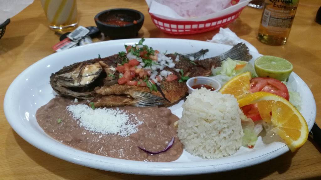 Mariscos Perlas Del Mar | restaurant | 12158 Brookhurst St, Garden Grove, CA 92840, USA | 7145303555 OR +1 714-530-3555