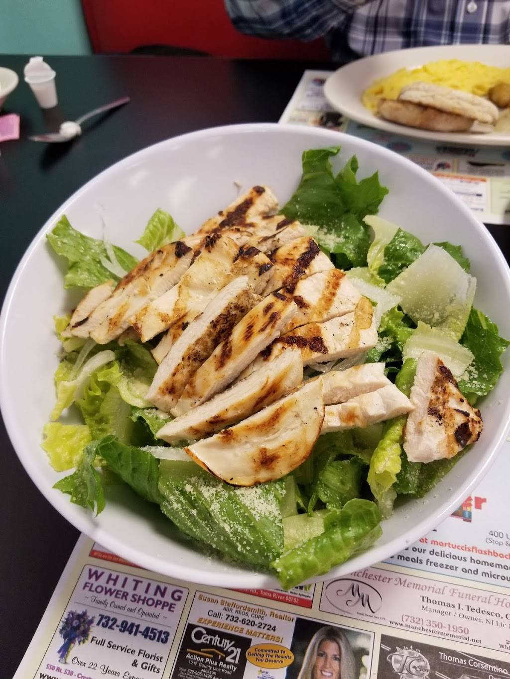 Martuccis Flashback Diner | restaurant | 400 Lacey Rd, Whiting, NJ 08759, USA | 7327161122 OR +1 732-716-1122