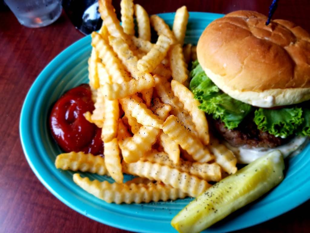 The Purple Pelican | restaurant | 1202 South Ocean Boulevard, Myrtle Beach, SC 29577, USA | 8432825109 OR +1 843-282-5109