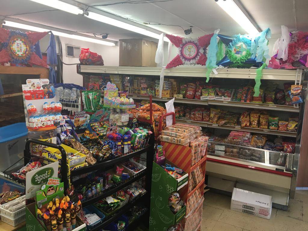 Tienda y Taqueria mexicana El Morelense |  | 2381 Daniels Creek Rd, Collinsville, VA 24078, USA | 2766222676 OR +1 276-622-2676