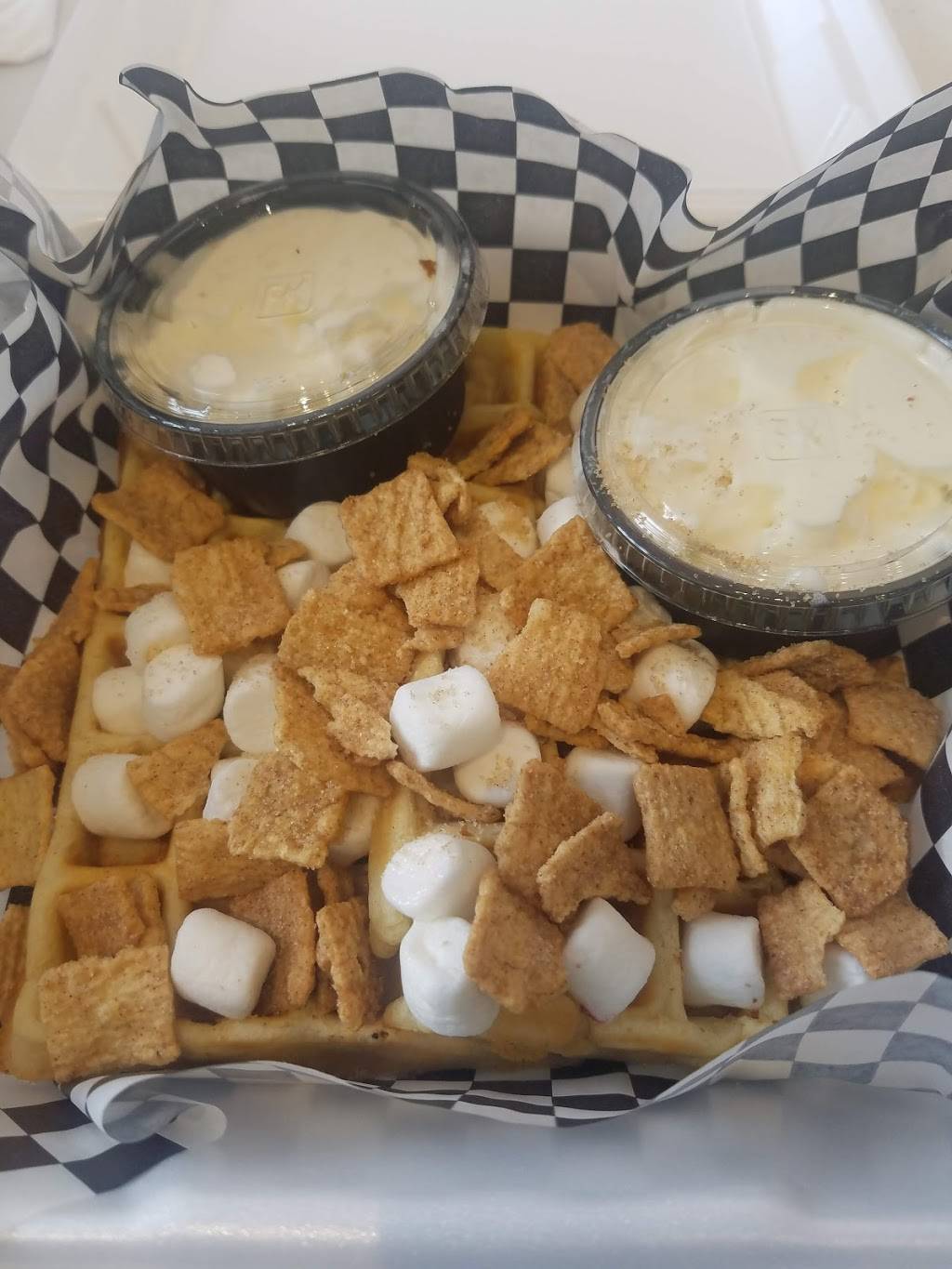 Brewers Waffles and Milkshakes | restaurant | 1313 US-360, Richmond, VA 23224, USA | 8046583468 OR +1 804-658-3468