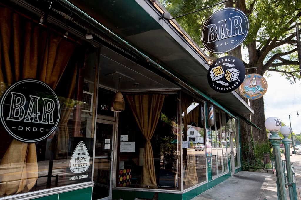 Hazels Lucky Dice Delicatessen | restaurant | 964 Cooper St, Memphis, TN 38104, USA | 9012720830 OR +1 901-272-0830