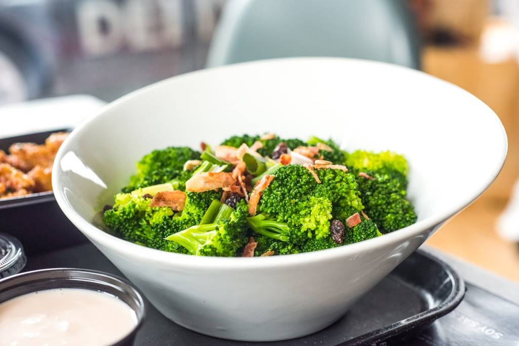 Kyochon Chicken | restaurant | 3833 W 6th St, Los Angeles, CA 90020, USA | 2137399292 OR +1 213-739-9292