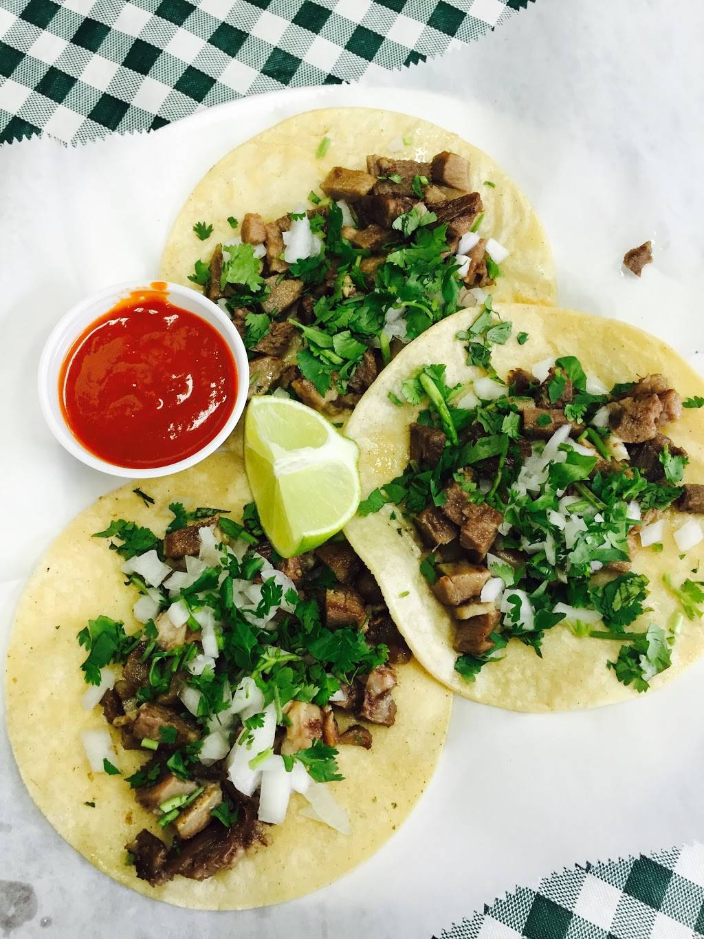 Nicolas Pizza & Mexican Eatery | restaurant | 1125 Willard Ave, Newington, CT 06111, USA | 8606670663 OR +1 860-667-0663