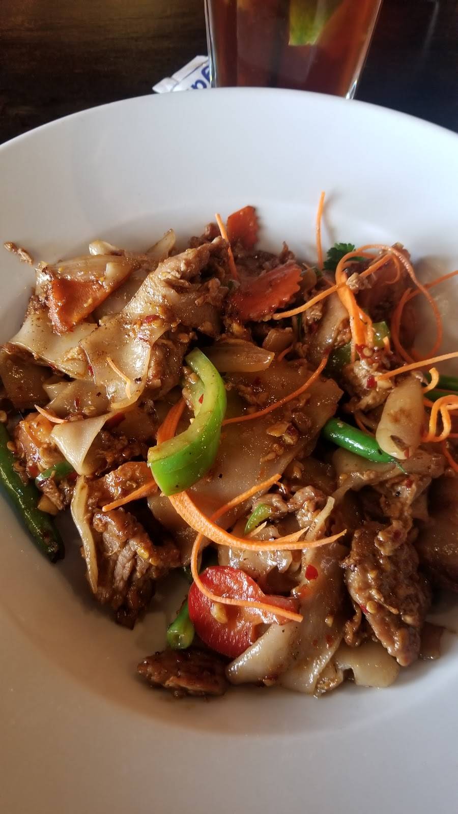 Thais Thumbz Urban Kitchen | restaurant | 3610 Shire Blvd #112, Richardson, TX 75082, USA | 9724232444 OR +1 972-423-2444