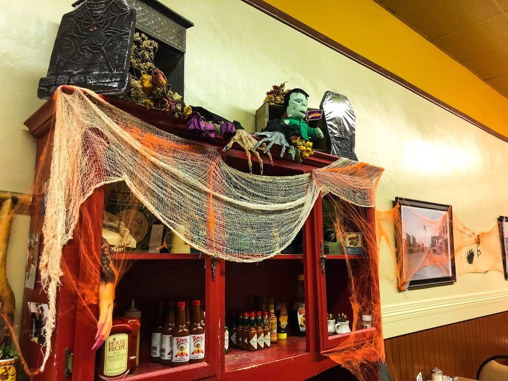 Rosies Cafe | restaurant | 117 W Grand Ave, Escondido, CA 92025, USA | 4422488663 OR +1 442-248-8663