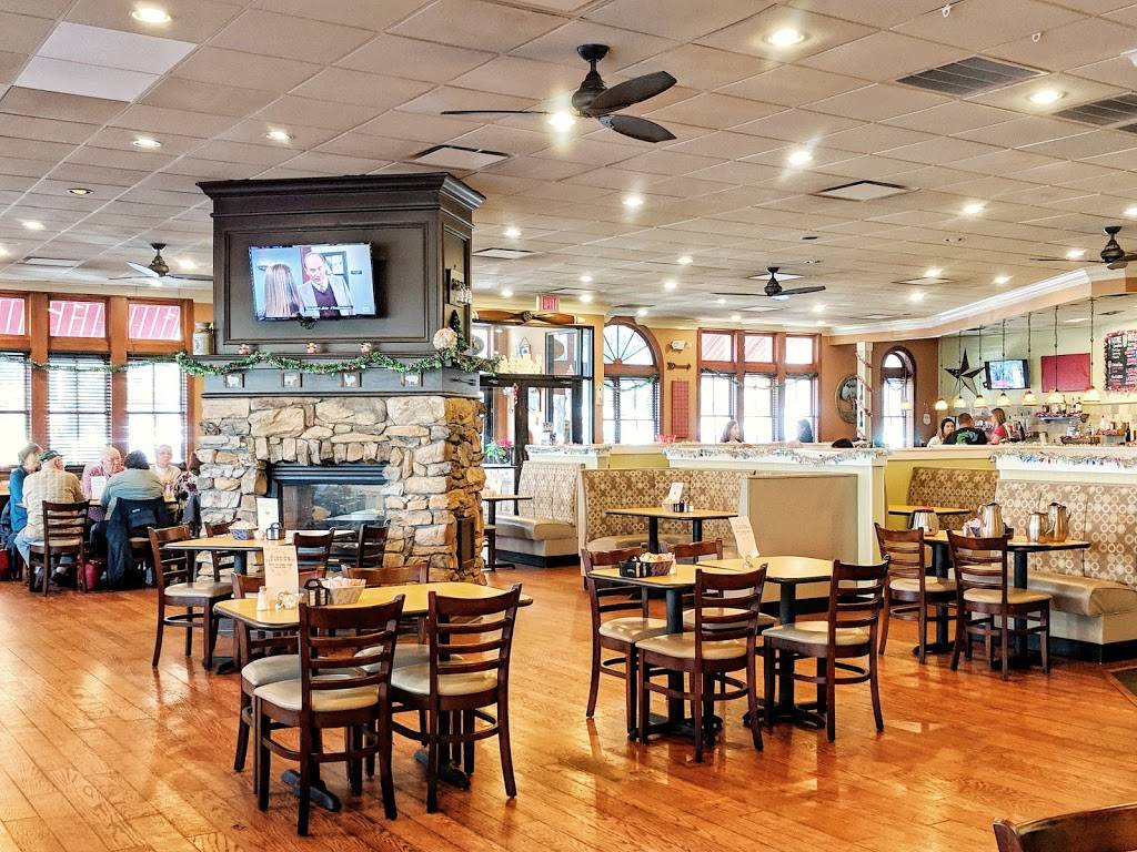 What The Gritz | restaurant | 689 Phoenix Dr, Virginia Beach, VA 23452, USA | 7574981444 OR +1 757-498-1444