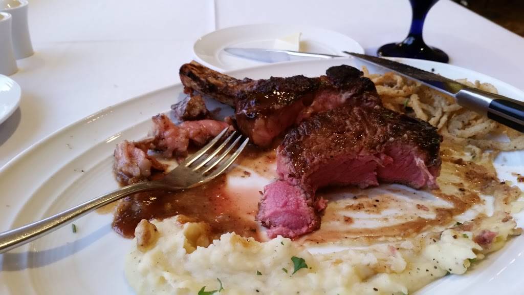 Courtside Steakhouse | restaurant | 17260 Harbour Pointe Dr, Fort Myers, FL 33908, USA | 2394664000 OR +1 239-466-4000