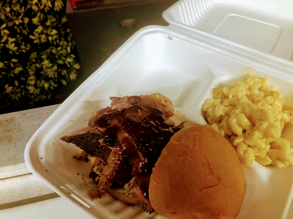 Ibbis Q | restaurant | 1658 Paloma Ln, Dunedin, FL 34698, USA | 7273662229 OR +1 727-366-2229