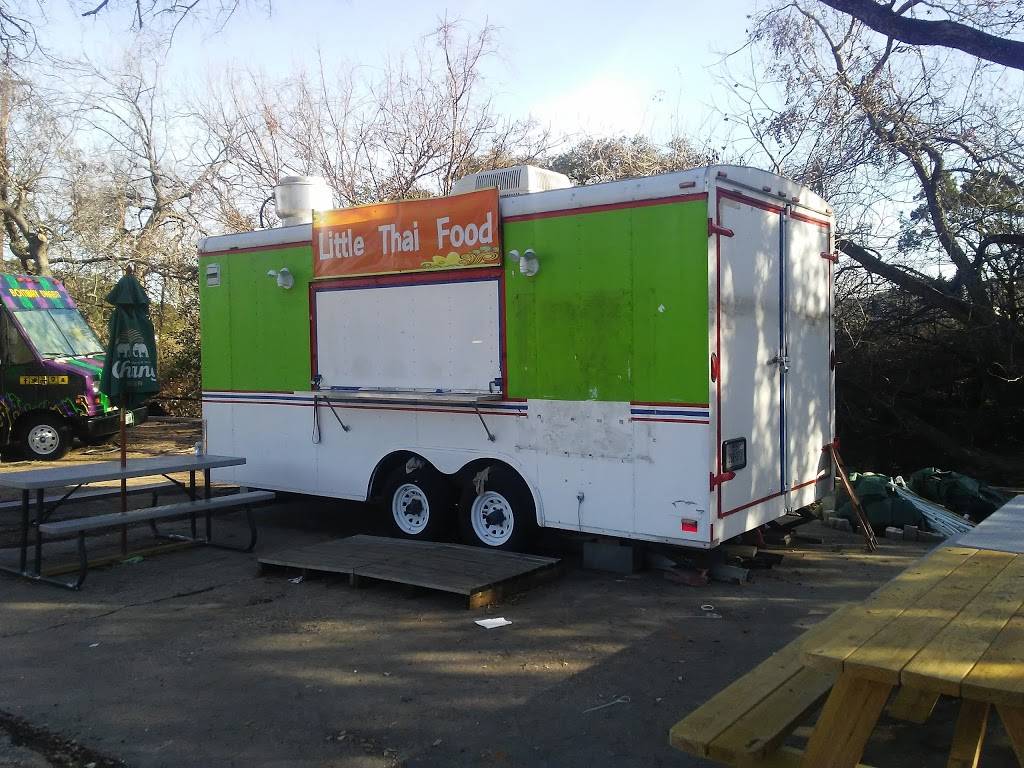 Little Thai Food | restaurant | 1207 S 1st St, Austin, TX 78704, USA | 5125679299 OR +1 512-567-9299