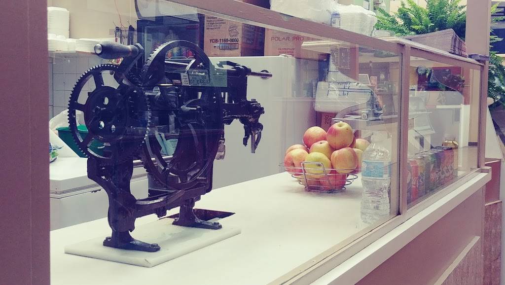 The Apple Fritter | restaurant | 2L3, 300 King St E, Kitchener, ON N2H 2V5, Canada | 5197459695 OR +1 519-745-9695