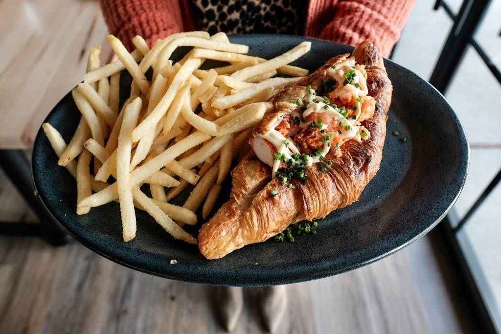 Ocean & Acre | restaurant | 6290 Halcyon Way Suite 620, Alpharetta, GA 30005, USA | 6788238887 OR +1 678-823-8887