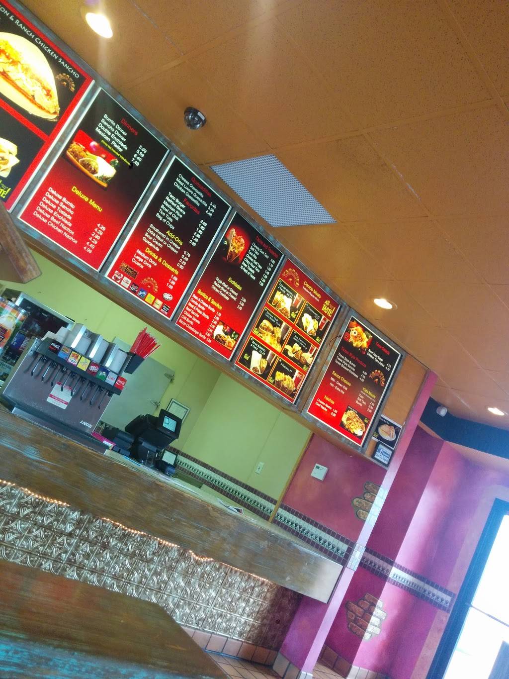 Taco Tico | restaurant | 205 W 7th Ave, Augusta, KS 67010, USA | 3167753070 OR +1 316-775-3070