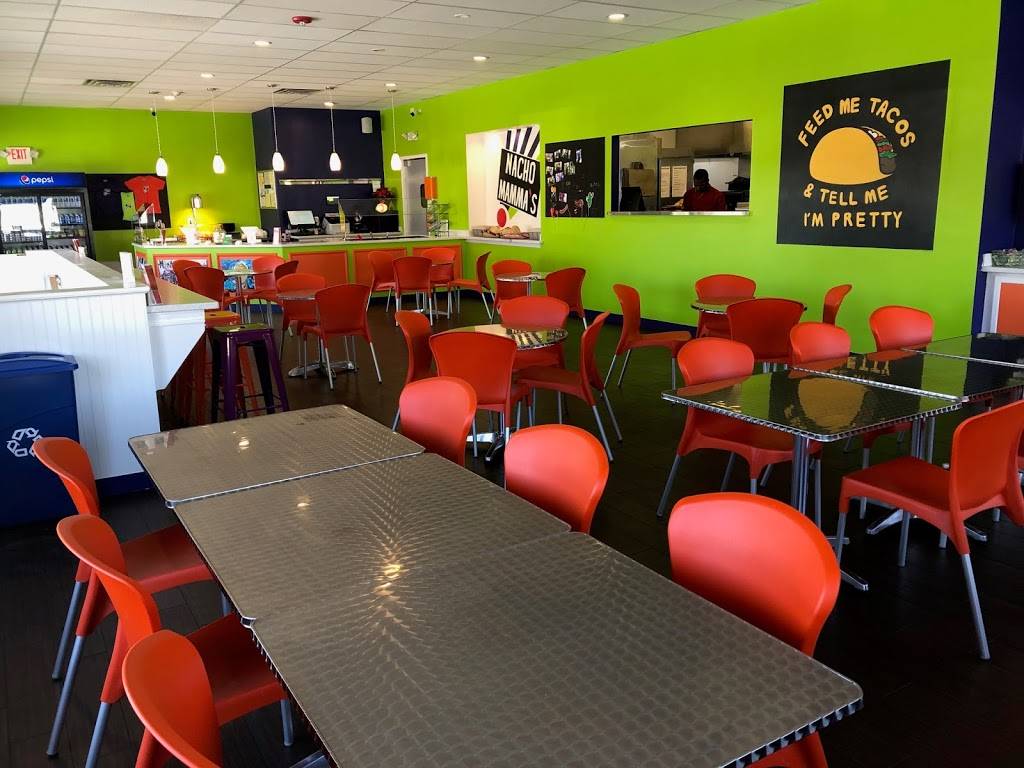 Nacho Mammas Barrington | restaurant | 18 Maple Ave, Barrington, RI 02806, USA | 4012890171 OR +1 401-289-0171