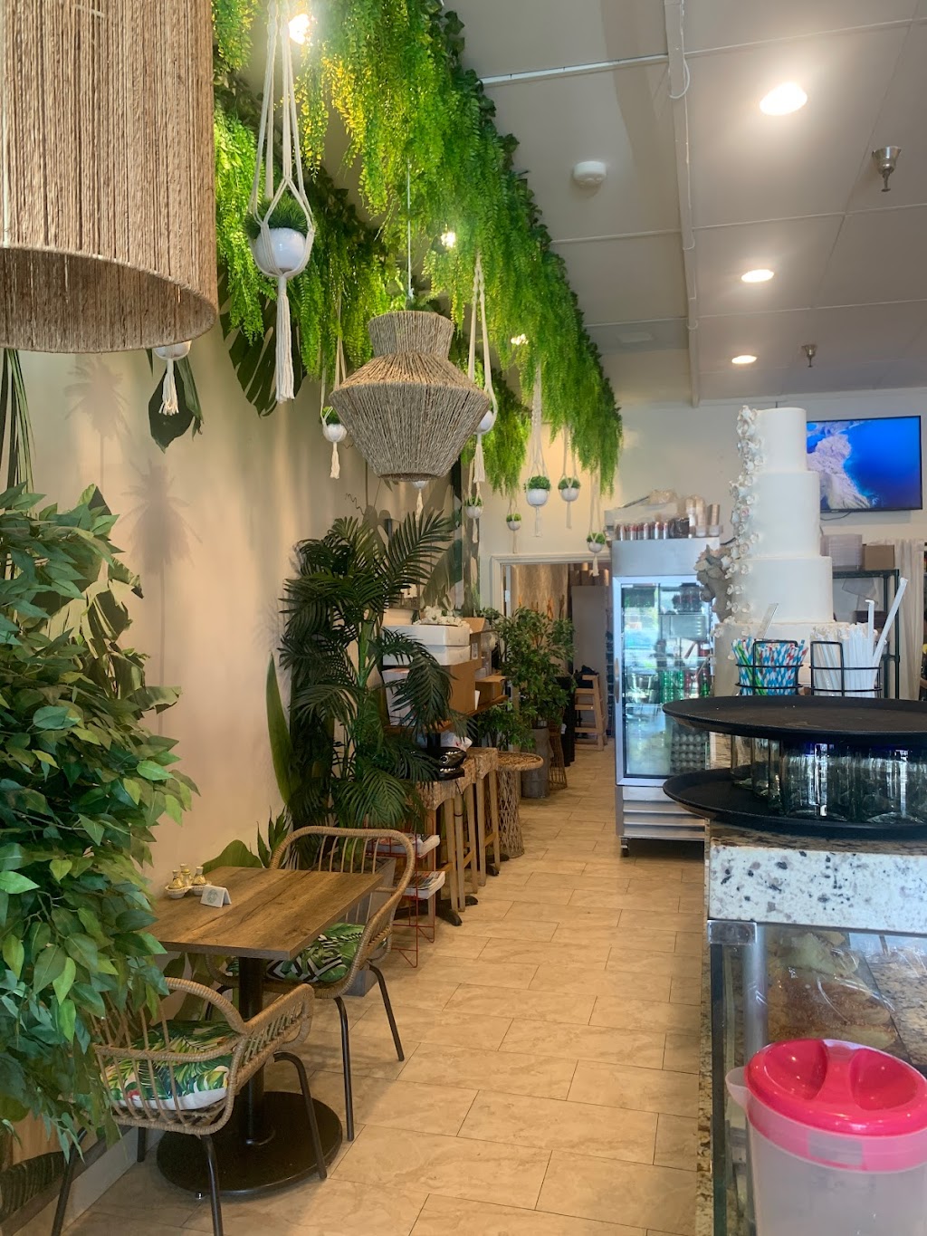 Beck’s Cafe and bakery | restaurant | 21789 Ventura Blvd, Woodland Hills, CA 91364, USA | 7478883025 OR +1 747-888-3025