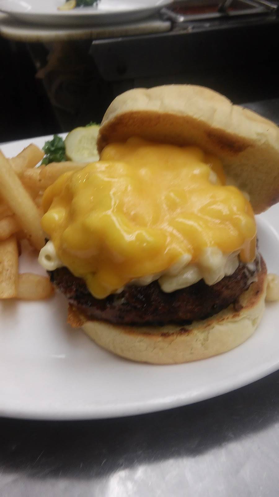 400 East Restaurant | restaurant | 1421 Orleans-Harwich Rd # 21, Harwich, MA 02645, USA | 5084321800 OR +1 508-432-1800