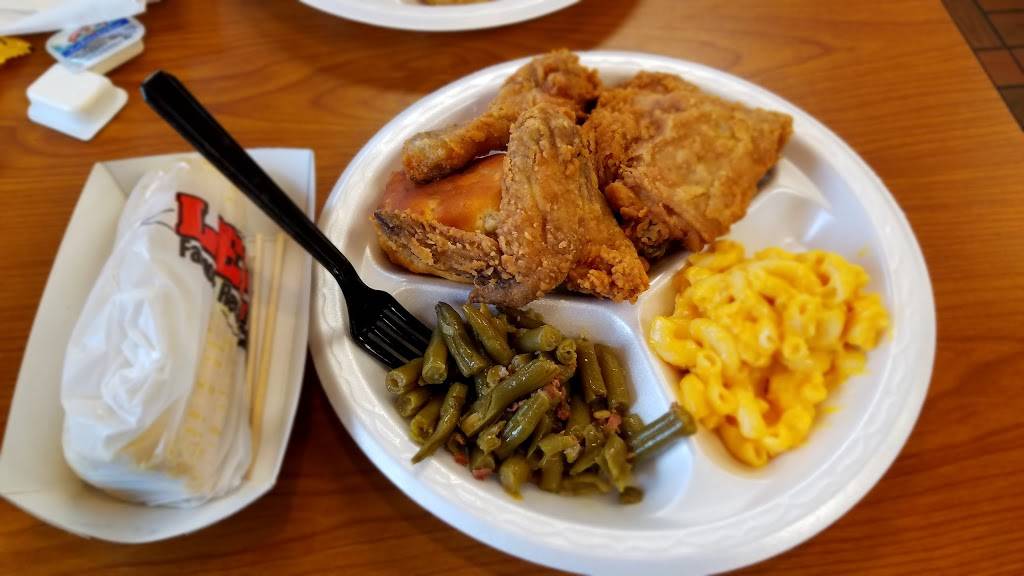 Lees Famous Recipe Chicken | restaurant | 2011 N Verity Pkwy, Middletown, OH 45042, USA | 5134232999 OR +1 513-423-2999