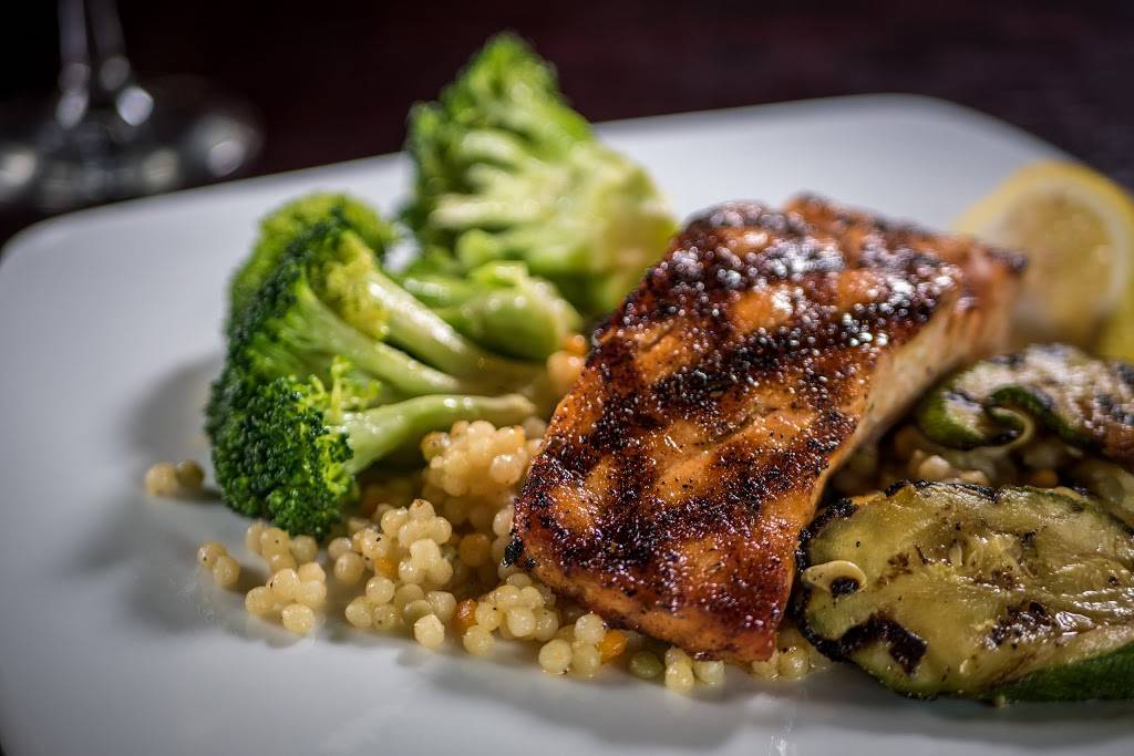 Sedona Taphouse | restaurant | 591 William St, Fredericksburg, VA 22401, USA | 5409402294 OR +1 540-940-2294