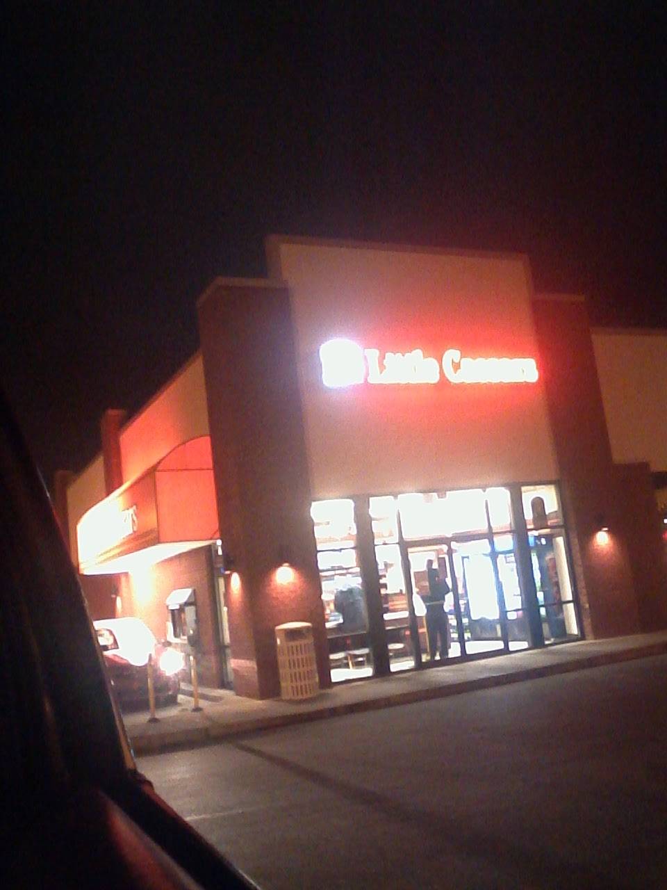 Little Caesars Pizza | meal takeaway | 3031 Richmond Rd, Lexington, KY 40509, USA | 8592690999 OR +1 859-269-0999