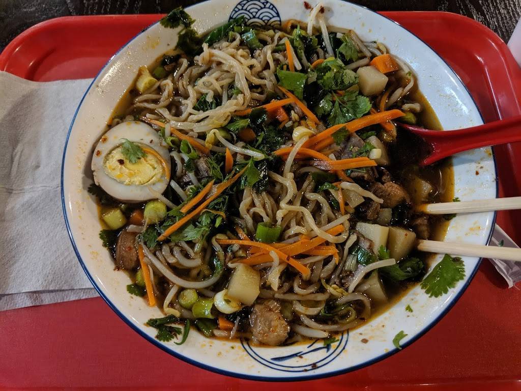 AhHa Noodles | restaurant | 37700 Six Mile Rd Suite 385, Livonia, MI 48152, USA | 7347445960 OR +1 734-744-5960