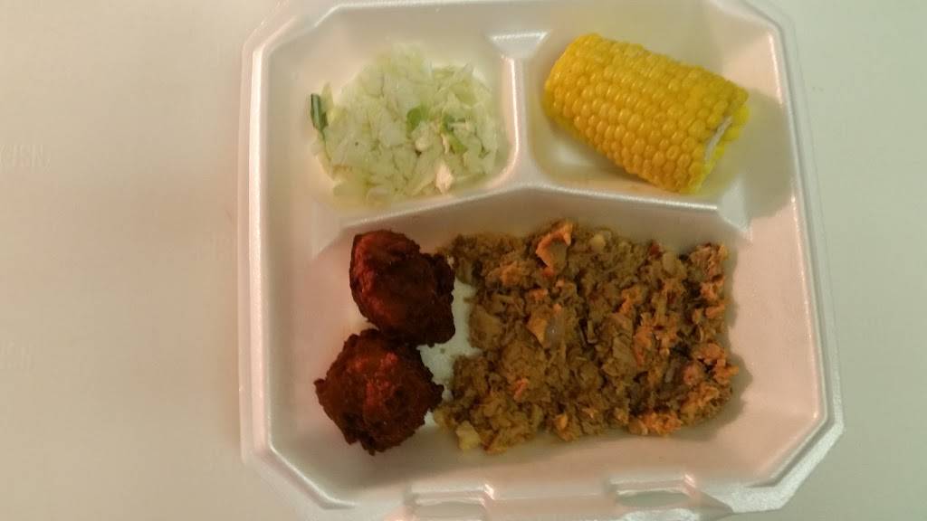 Soul Food On the Go Restaurant | restaurant | 545 E Chapel St, St Pauls, NC 28384, USA | 9108652003 OR +1 910-865-2003
