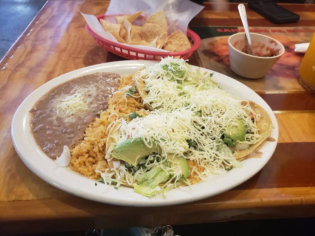 Cielito Lindo | restaurant | 733 S 2nd St, Milwaukee, WI 53204, USA | 4146490401 OR +1 414-649-0401