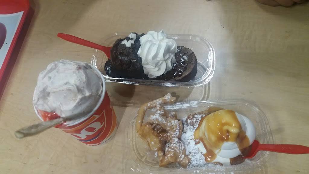 Dairy Queen Grill & Chill | restaurant | 802 3rd Ave SE, Perham, MN 56573, USA | 2183464070 OR +1 218-346-4070