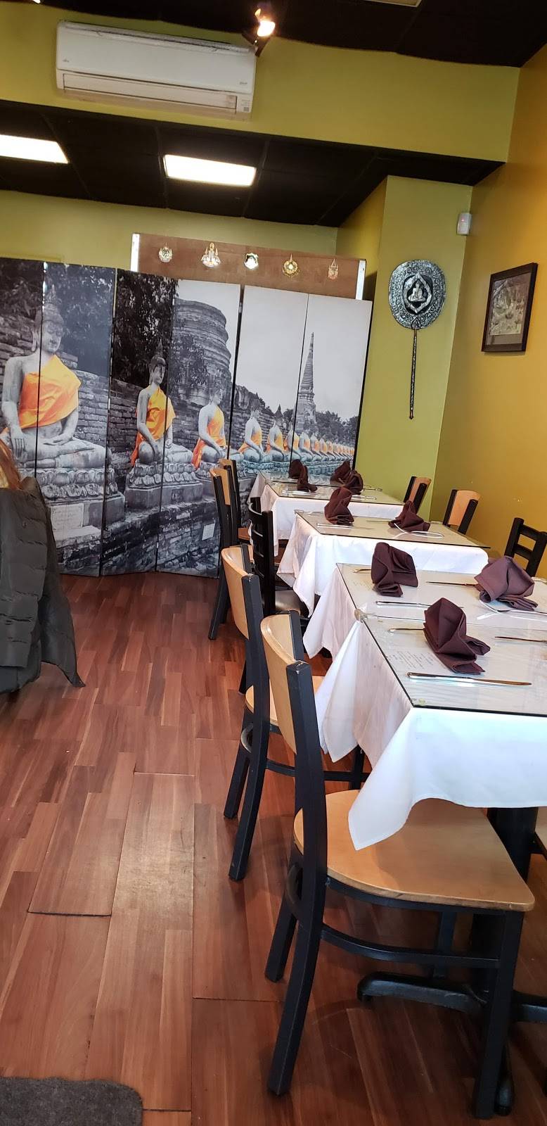 Jays Thai Kitchen | restaurant | 57 Lafayette Ave, Suffern, NY 10901, USA | 8455472458 OR +1 845-547-2458