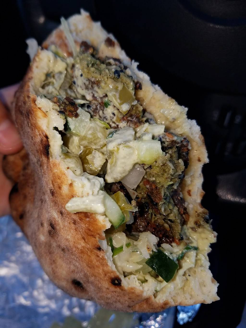 Falafel Guys | restaurant | 105 W Freistadt Rd, Mequon, WI 53092, USA | 2623024122 OR +1 262-302-4122